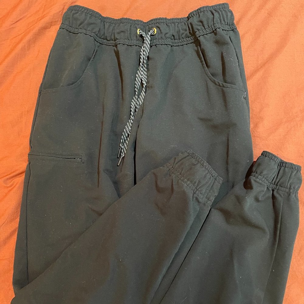Jaanuu Scrub Joggers